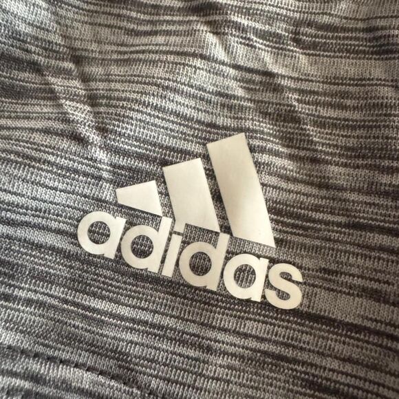 Adidas Men's Grey Shorts Small, NEW - Picture 3 of 4